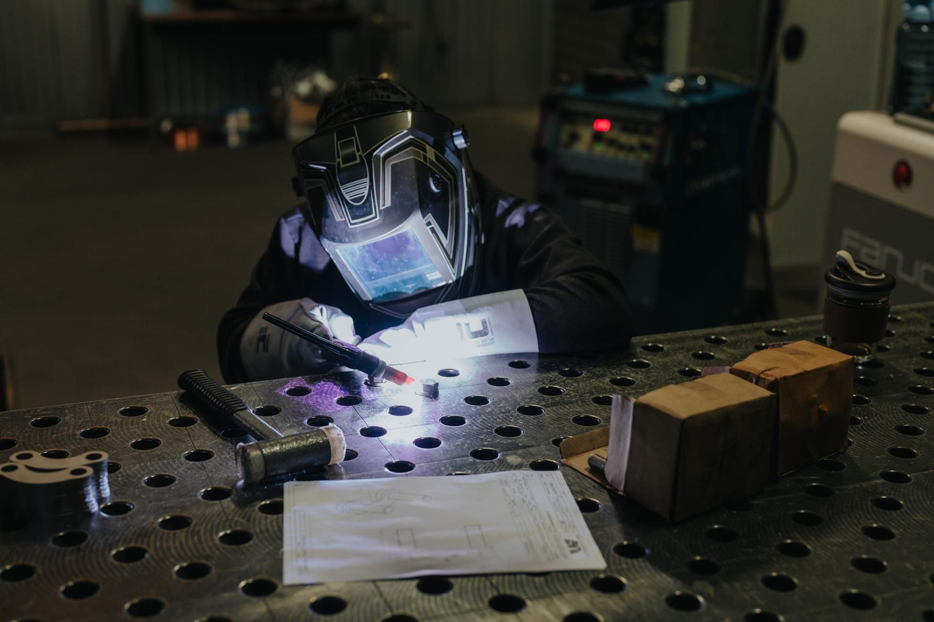 Lassen b&l sheet metal solutions